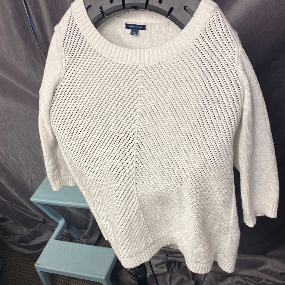 Tommy Hilfiger white sweater, size medium